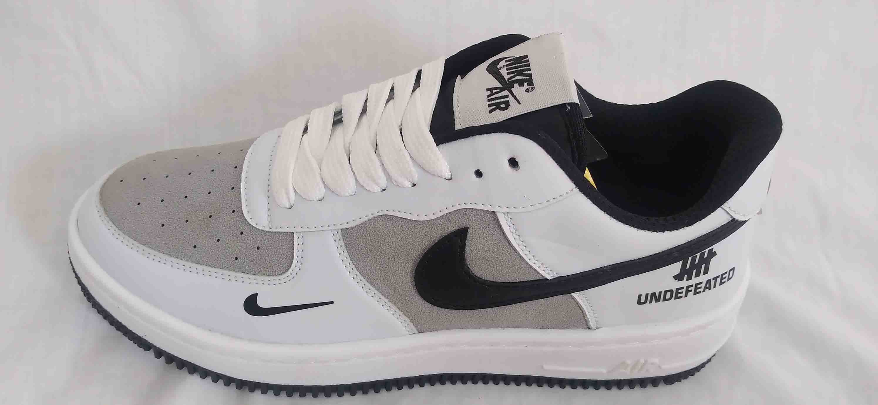 نایک جردن ایر فورس سفید طوسی کد177