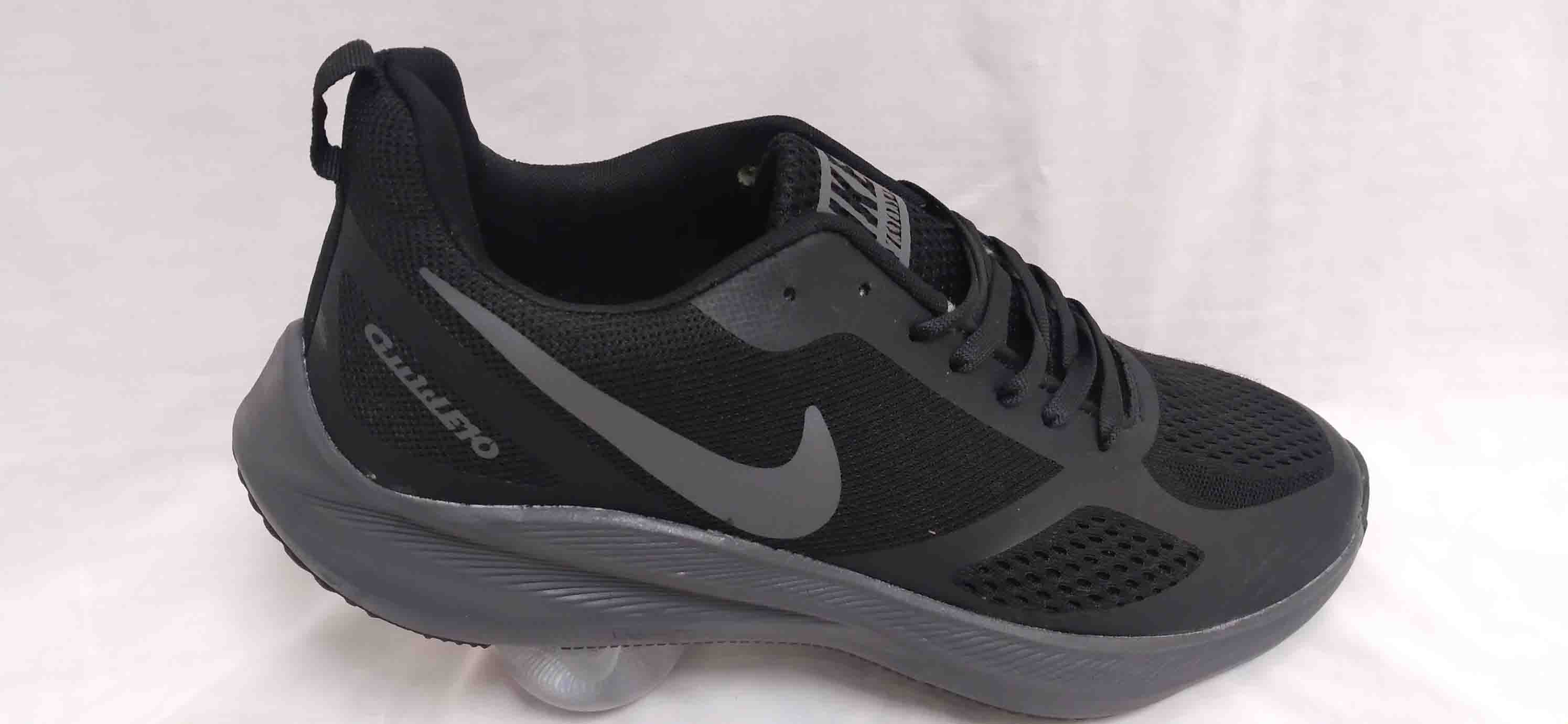 کتونی مردانه نایک گاید مشکی کد126