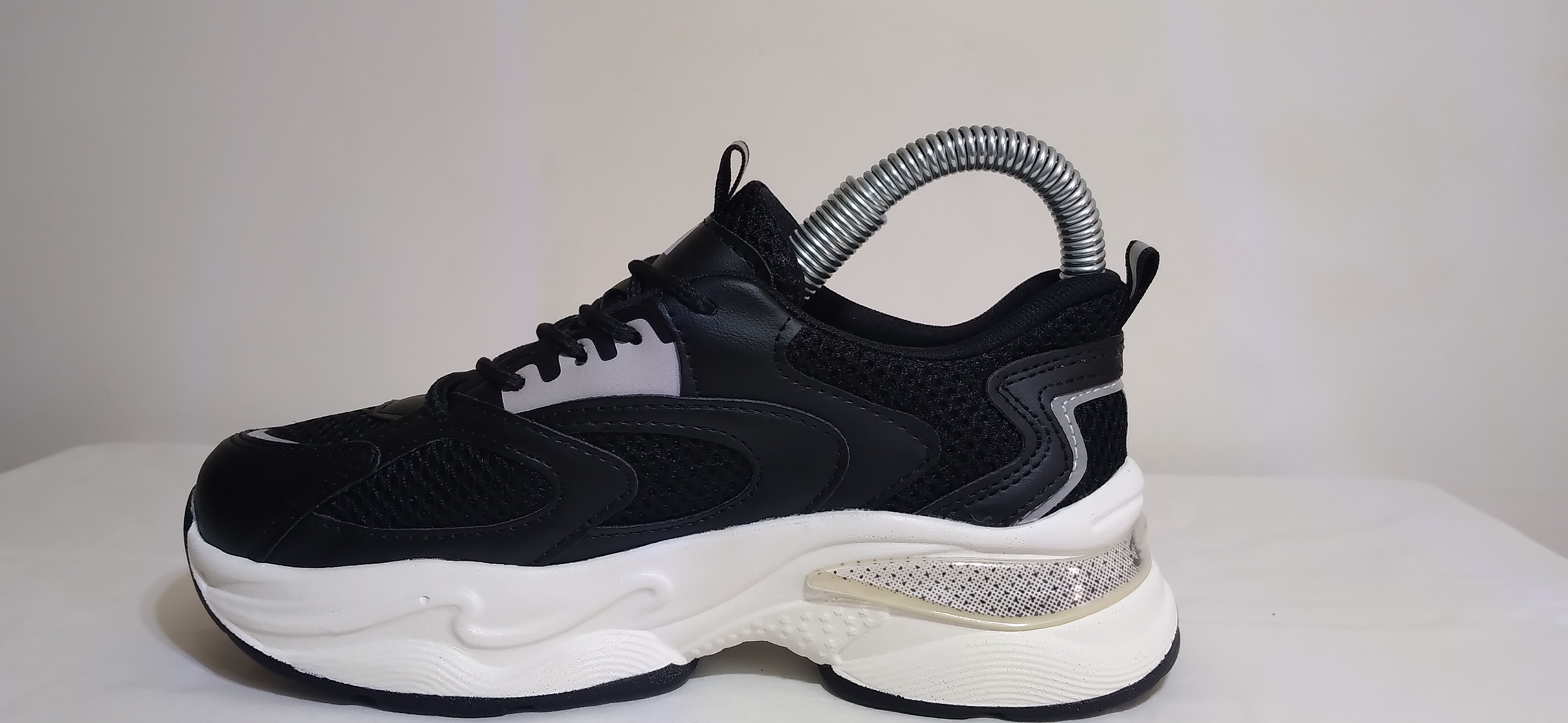 کفش کتانی اسپرت مدل f