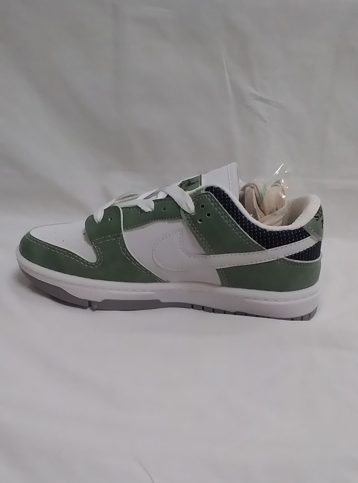 نایک جردن دراگون دخترانه کد 112