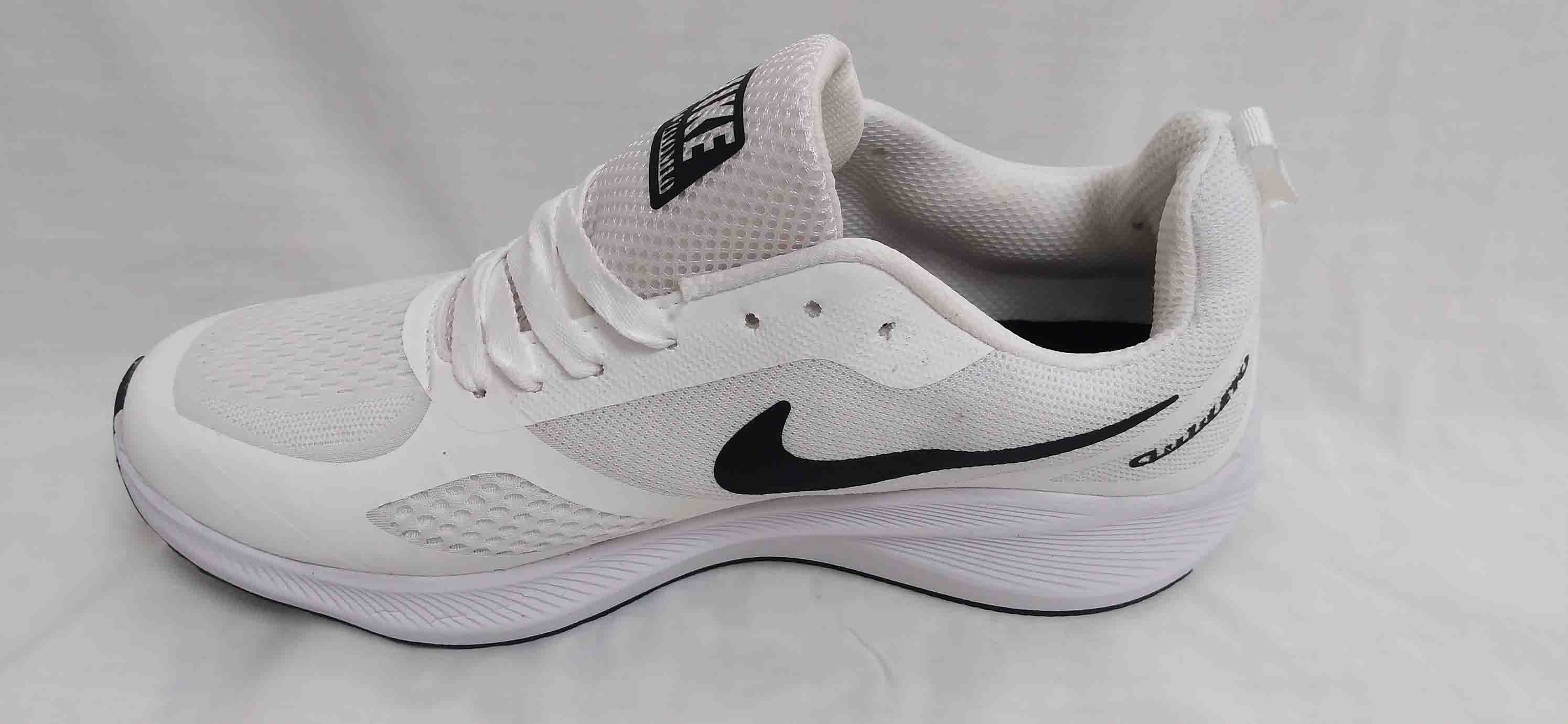 کتونی مردانه نایک گاید سفید کد127