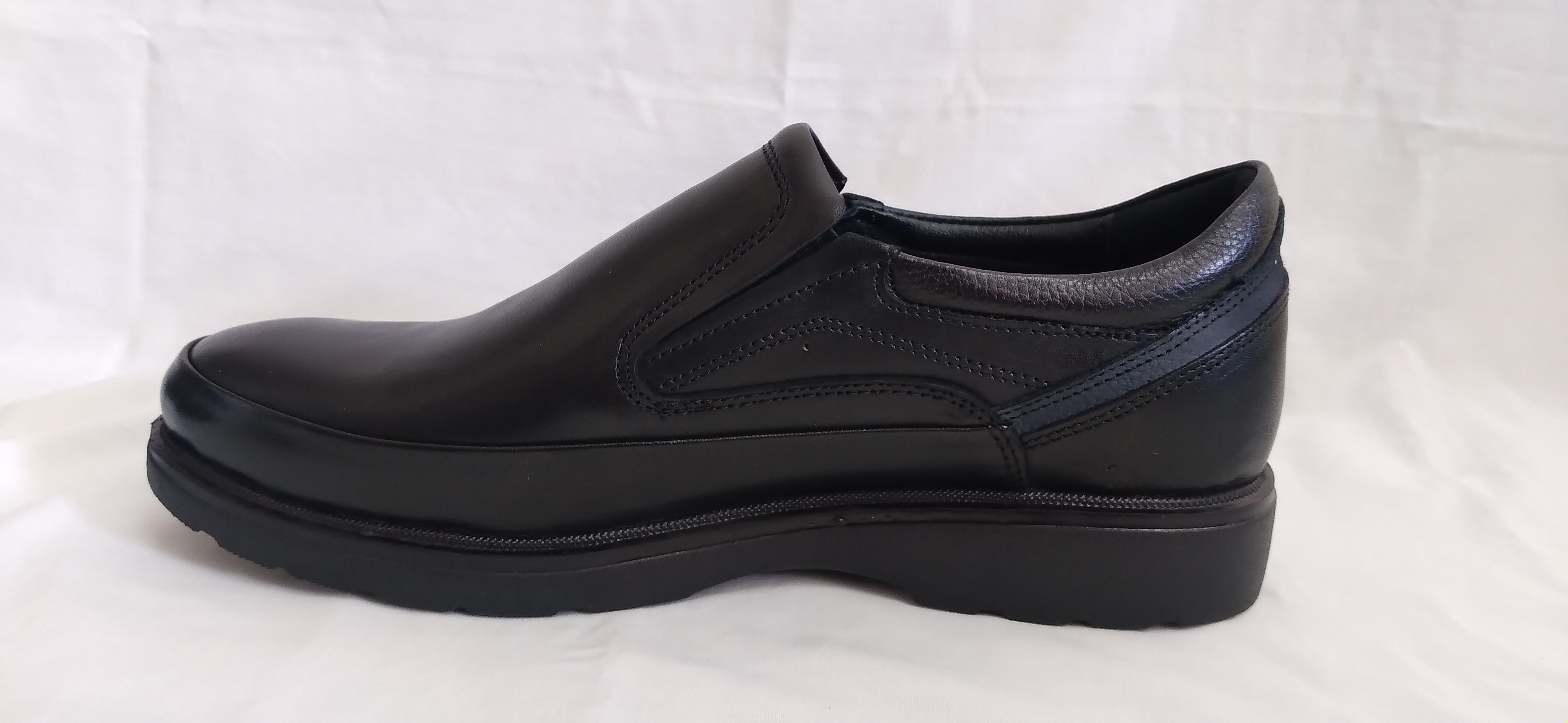 کفش مردانه برشکا تمام چرم2