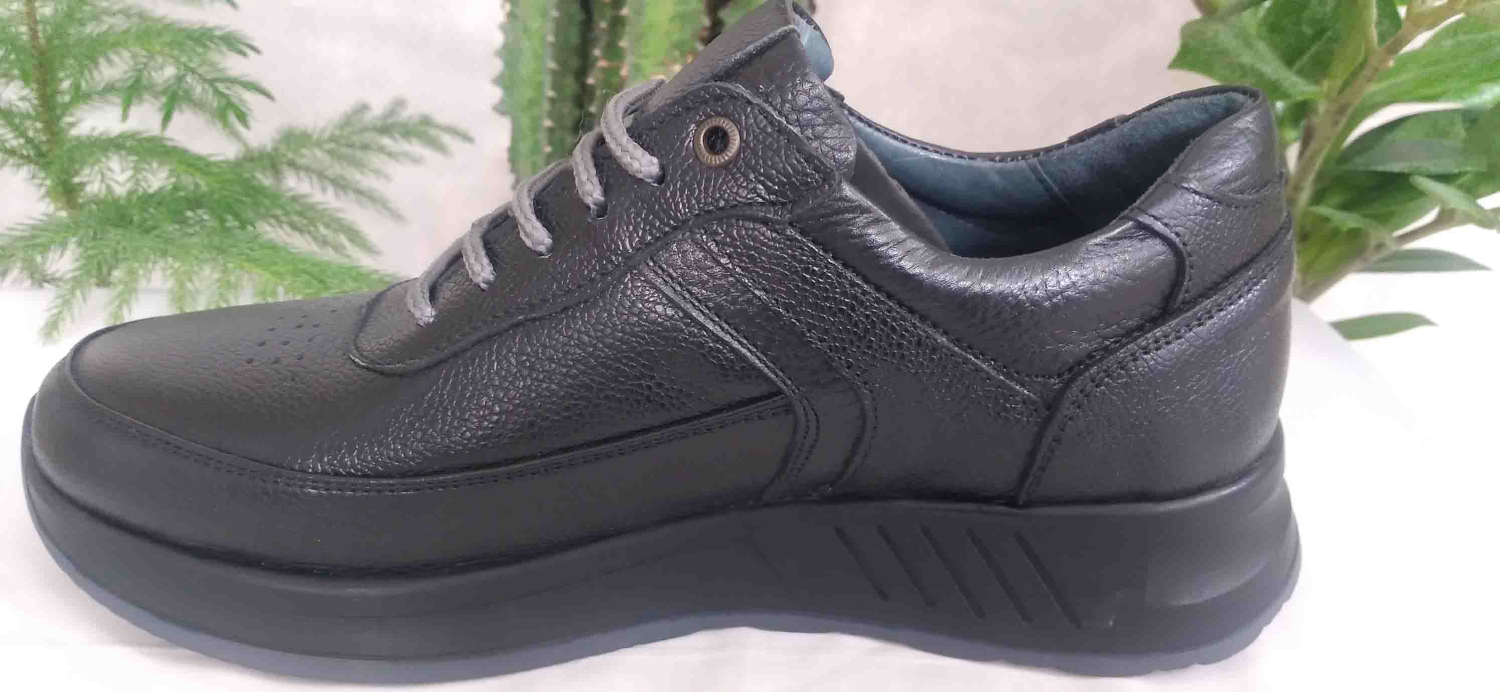 کفش اسپرت تمام چرم بند دارمشکی  پادینا کد 271