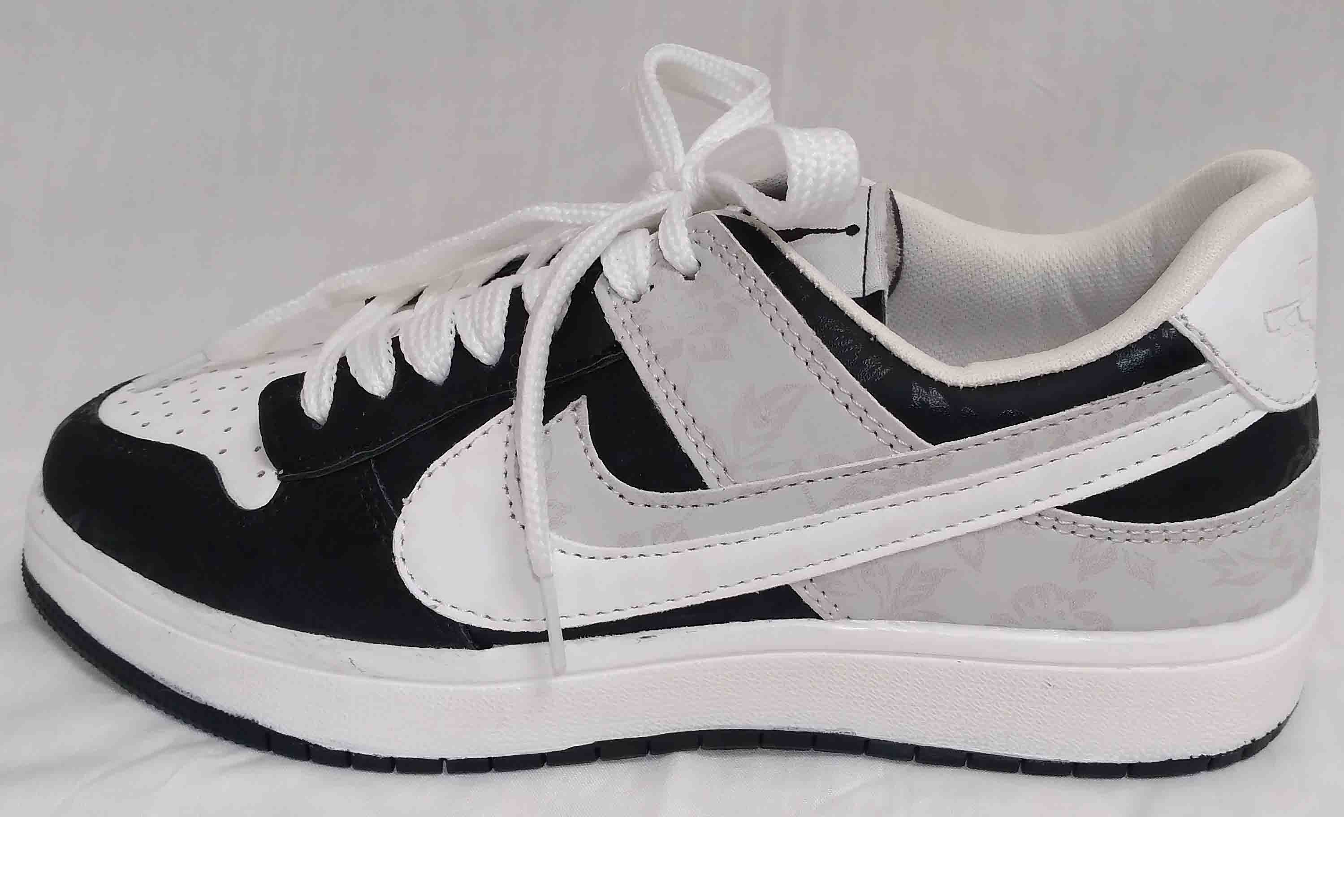 جردن وان دخترانه سفید مشکی کد171