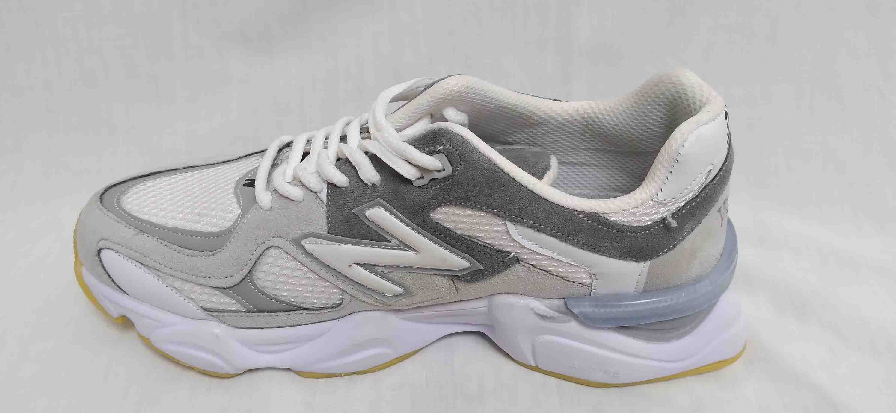 کتونی نیوبالانس 9060رنگ طوسی کد162