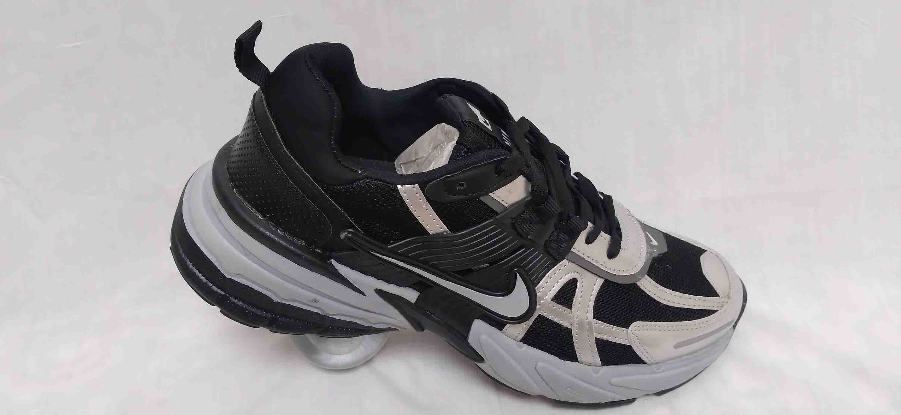 کتونی0 مردانه نایک وی تو کی مشکی کد 131