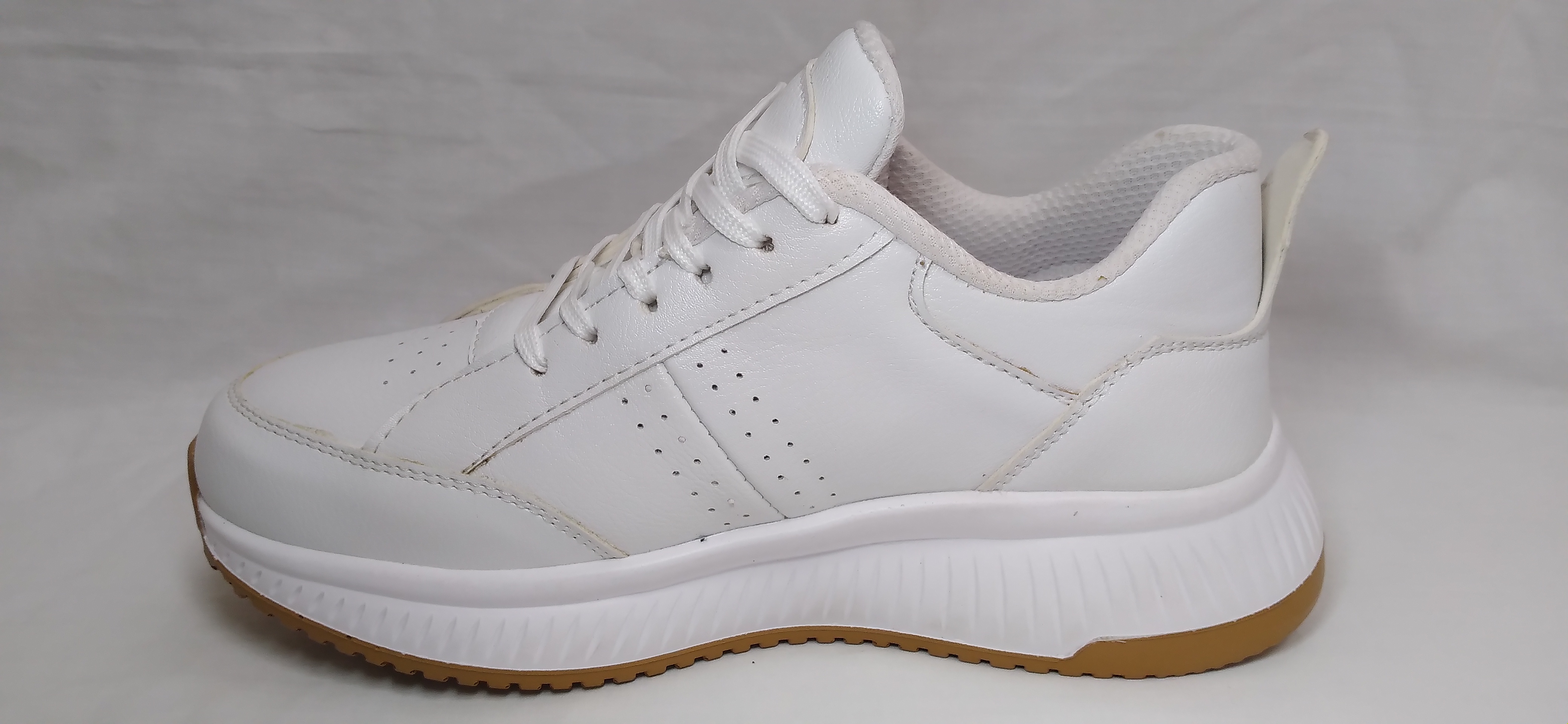 کتونی اسپرت مردانه تمام چرم سفید کد 107