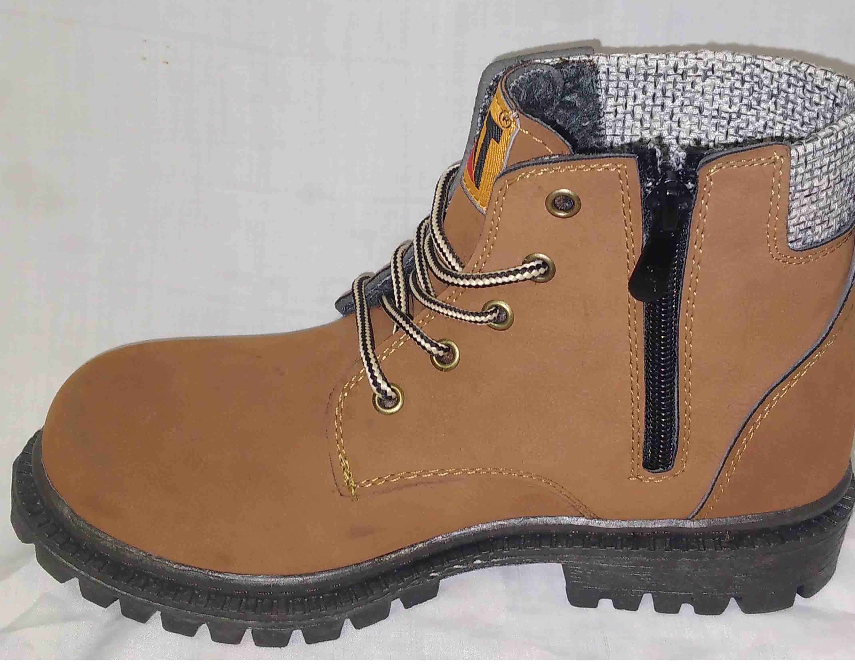 تیمبرلند  بچه گانه قهوه ای کد195