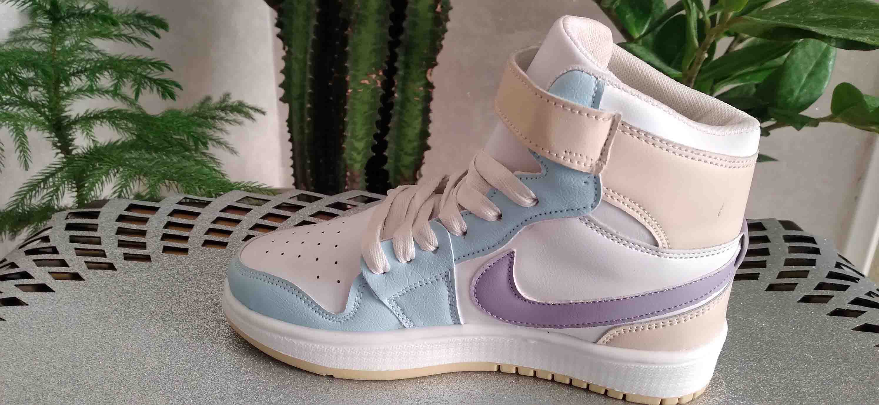 کتونی نایک جردن ساقدار سفید کرم کد 258