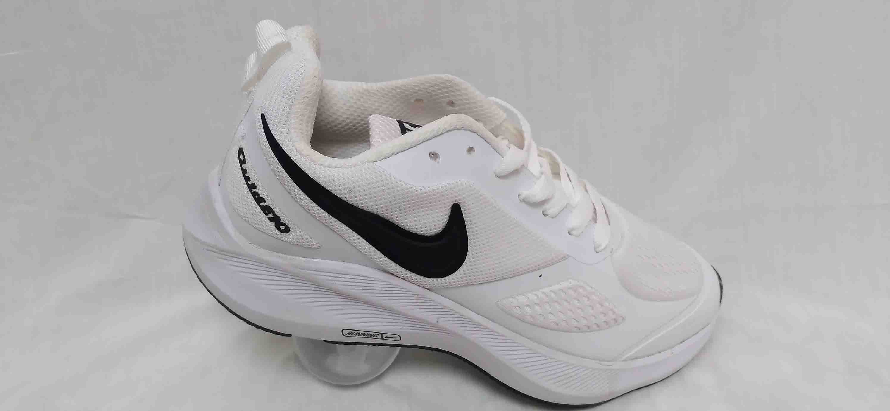 کتونی اسپرت نایک رانینگ گاید 10 رنگ سفید کد 130