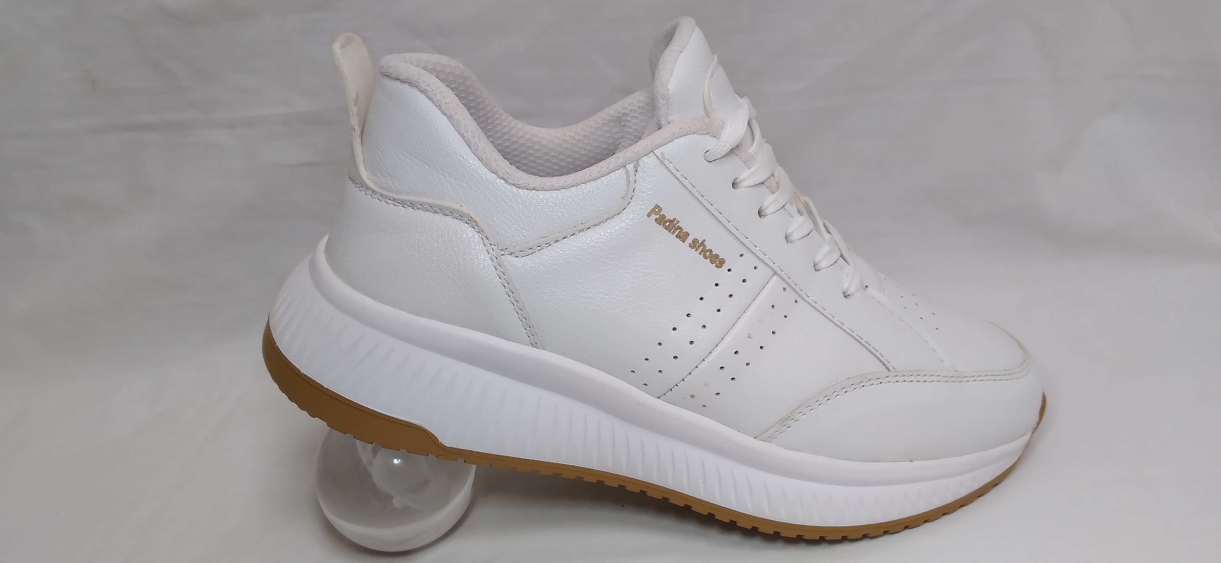 کتونی اسپرت مردانه تمام چرم سفید کد 107