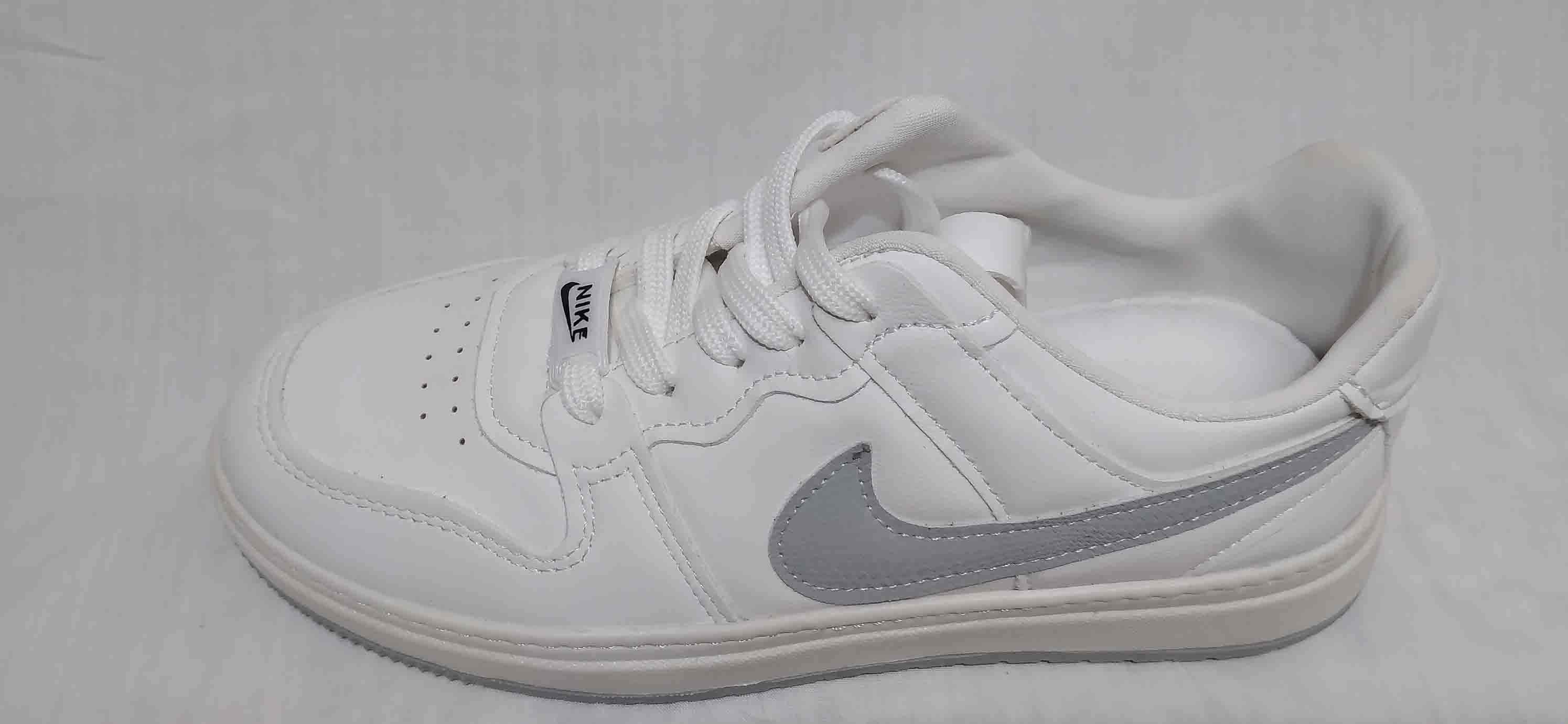 نایک جردن ایر فورس سفید کد183