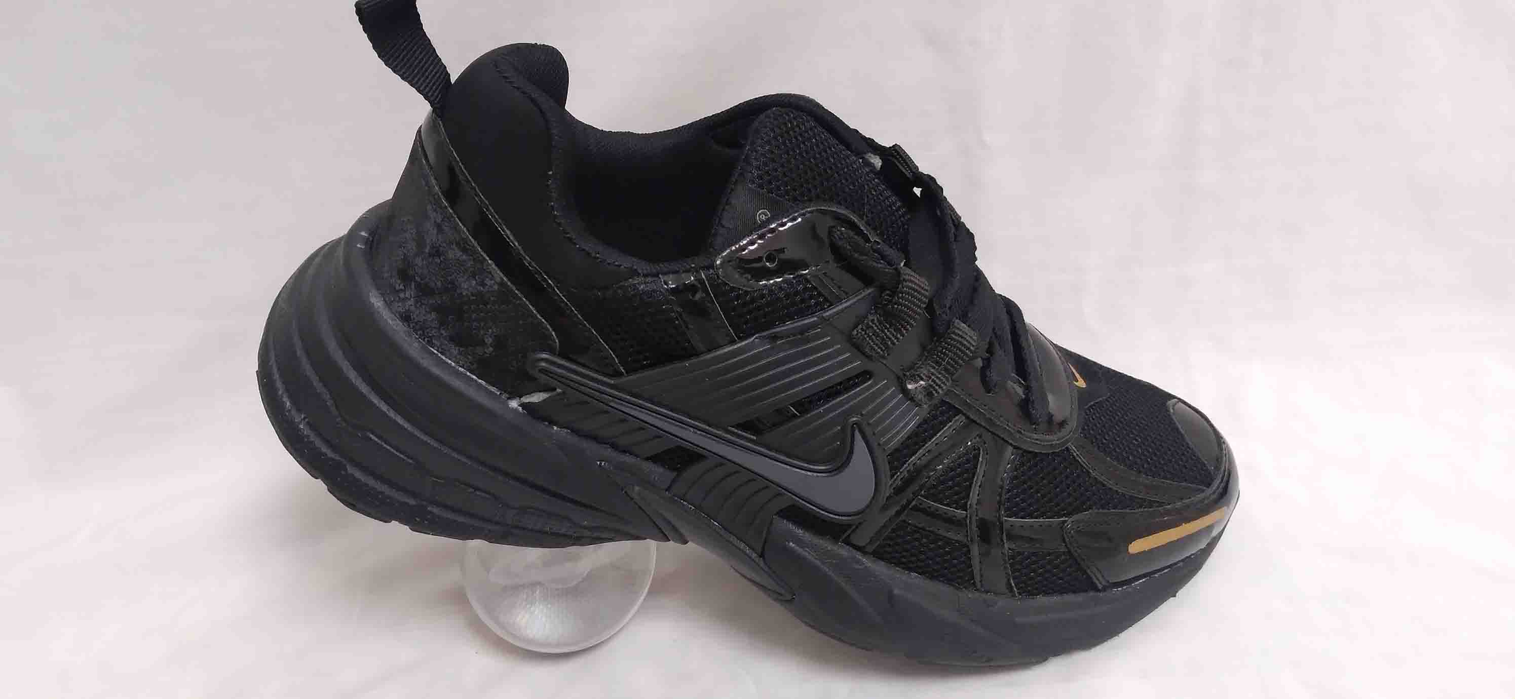 کتونی0 مردانه نایک وی تو کی مشکی کد 123