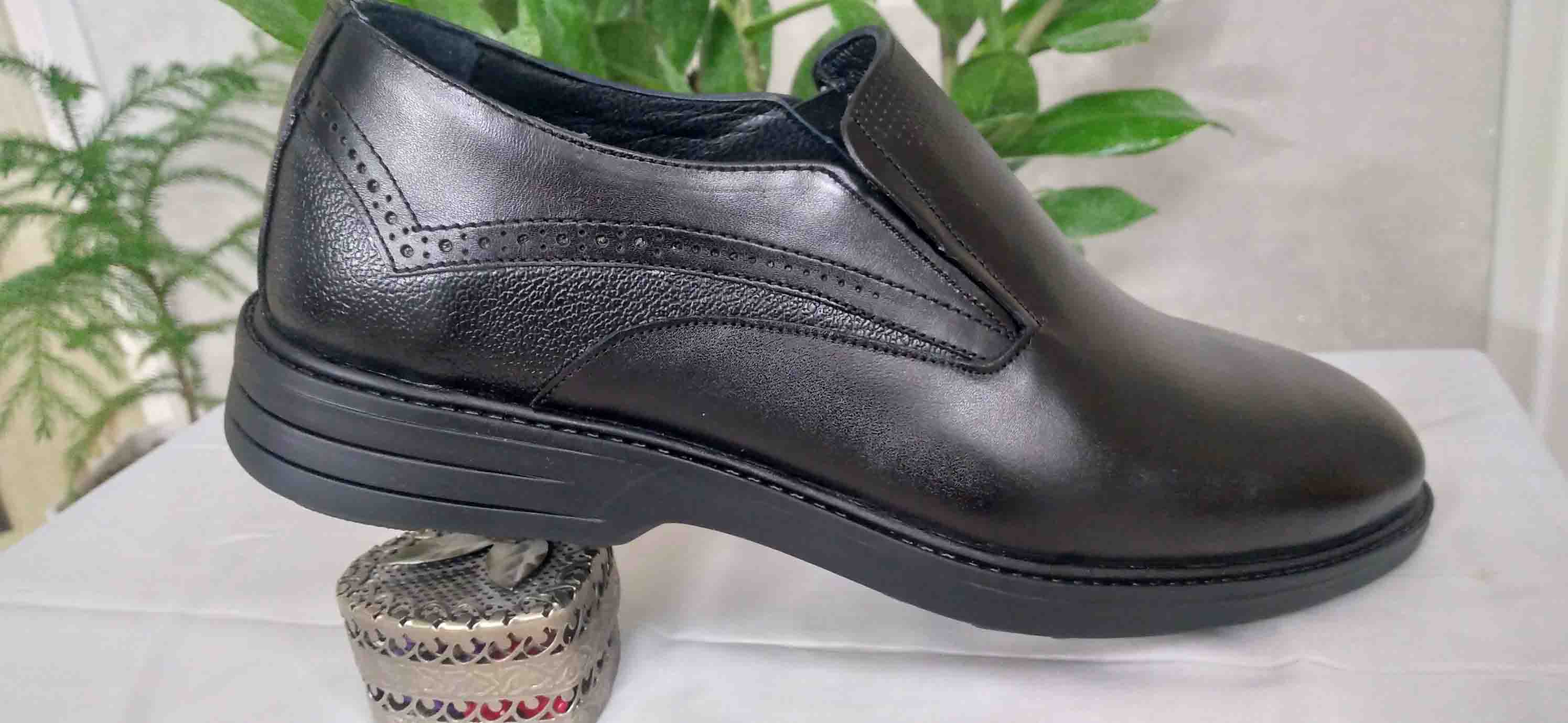 کفش مردانه تمام چرم طبی مشکی بدون بند کد 278